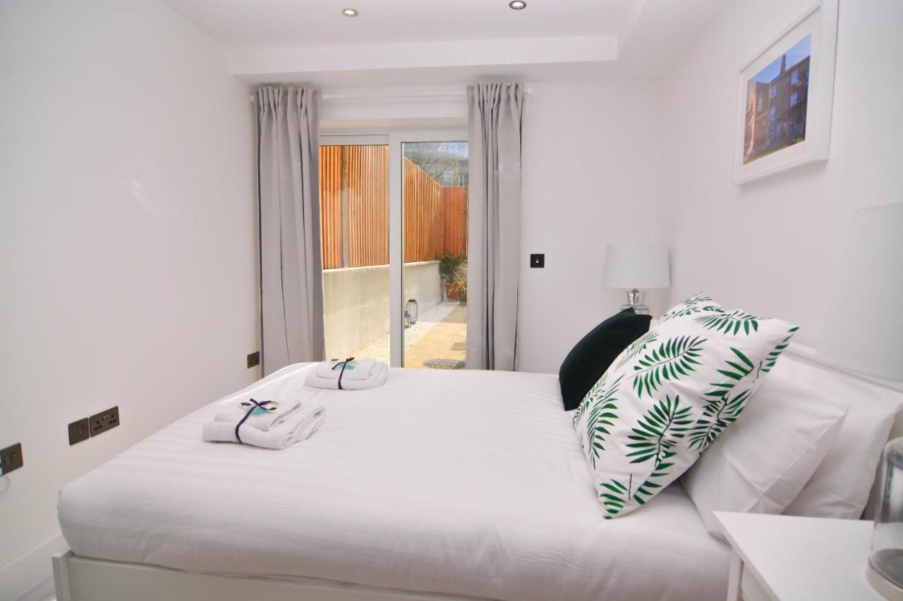 לונדון Apartment Wharf - Macarena Apartments מראה חיצוני תמונה